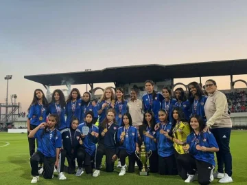 اختيار 15 لاعبة لتمثيل منتخب الإمارات في فئة تحت 17 سنة