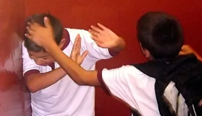 الاعتداء النفسي والبدني متساويان في تأثيرهما.. كلاهما يترك آثارًا دائمة.