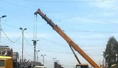 لخفض الازدحام المروري.. رفع كتل خرسانية في جانب الكرخ ببغداد