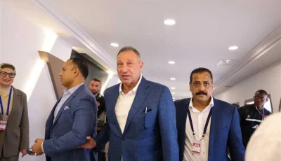 بعثة الأهلي تصل تونس برئاسة الخطيب وبحضور الصفقات الجديدة