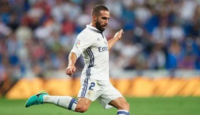 وصول أرنولد.. هل يفتح الفرصة أمام مغادرة كارفاخال؟