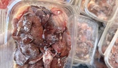 إدارة الطب البيطري تواصل مراقبة الأغذية وتستعيد كميات من اللحوم الفاسدة