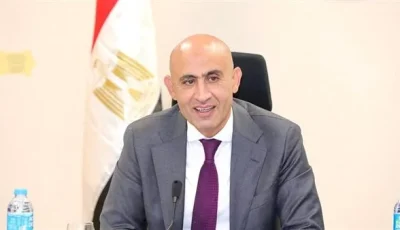 عاجل.. وزير التربية يكرم المتفوقين في الثانوية العامة لعام 2025