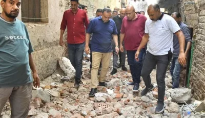 محافظ أسيوط يزور موقع المنزل المدمر في “الفواخير” ويحث على سرعة تقديم المساعدات للمتضررين.