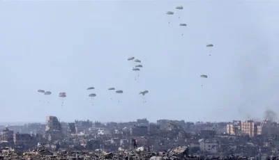 تفاقم المجاعة والمشهد أشبه بمسرحية هزلية