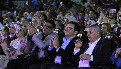 إيهاب توفيق والفرقة الموسيقية العربية يفتتحان “صيف الأوبرا 2025” في ستاد الإسكندرية (صور)