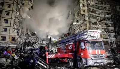 ثلاثة أشخاص لقوا حتفهم في شرق أوكرانيا جراء قصف روسي