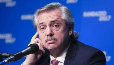 إحالة الرئيس الأرجنتيني السابق ألبرتو فرنانديز إلى القضاء بتهم تتعلق بالفساد