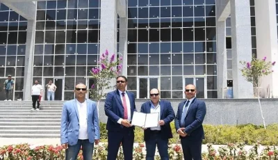 وزارة الإسكان تُقدم لوزارة الثقافة أول موقع لمشروع ‘المقهى الثقافي’ في العلمين الجديدة