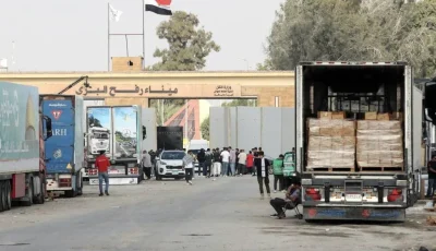 شاحنات الإغاثة تنطلق من مصر نحو غزة
