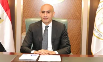 وزير التعليم يوافق على جداول امتحانات الدور الثاني للدبلومات الفنية