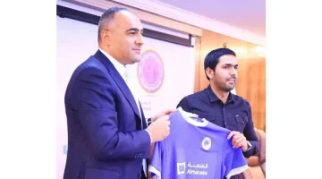 الطالب العراقي يعرض مدربه ويعلن عن صفقاته الجديدة
