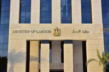 إلقاء القبض على 276 عاملًا أجنبيًا غير مصرح لهم بالعمل في مصر