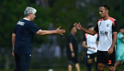 لاعبو الزمالك يتسمون بالالتزام العالي.. والانضباط والترتيب هما الركيزتان الأساسيتان.