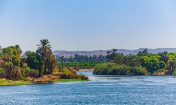 النيل رمز الحضارة وأساس الاستقرار في مصر القديمة