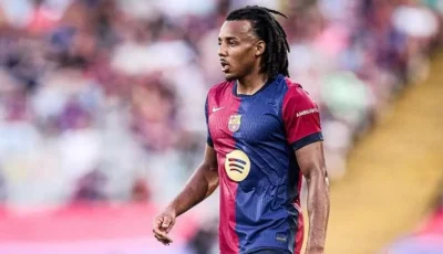 برشلونة يتوصل إلى اتفاق مع كوندي لتجديد عقده