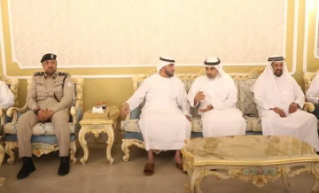 محمد بن سعود والشيوخ يقدمون التعازي في رحيل فاطمة المزروع