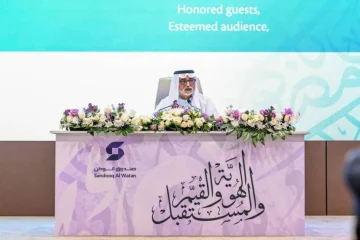 رئيس الدولة يعمل على خلق بيئة اجتماعية لدعم تمكين الشباب والشابات من الوطن.
