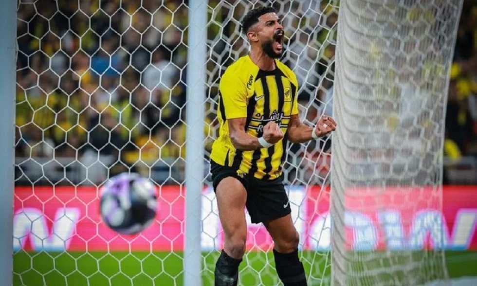 النصر يضع شرطين للتخلي عن العمري