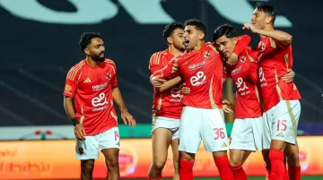كشف تفاصيل انتقال كوكا من الأهلي إلى الدوري التركي