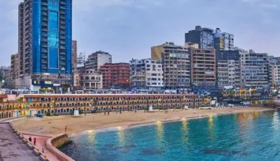 مبانٍ تنهار وشواطئ تتلاشى.. الإسكندرية تواجه تهديداً غير مرئي: التغير المناخي