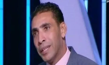 عاطف حسين ينتقد لجنة الحكام بشدة