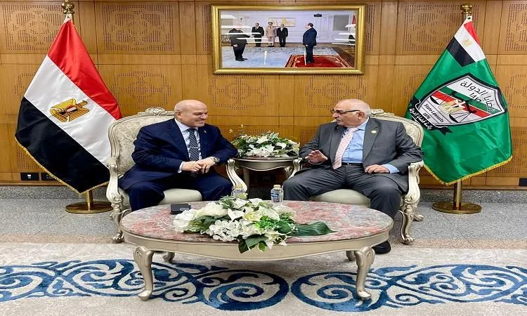 رئيس النيابة الإدارية يبارك لرئيس هيئة قضايا الدولة في منصبه الجديد