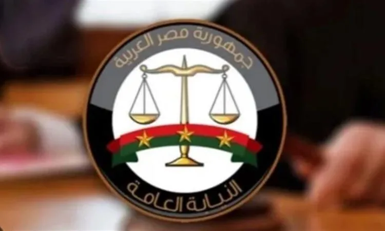 إحالة سارة خليفة و27 شخصًا آخرين للمحكمة بتهمة تهريب مستلزمات لصناعة المخدرات.