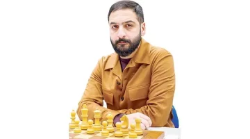 سالم عبدالرحمن، بطل الشطرنج على منصة «تشيس دوت كوم»
