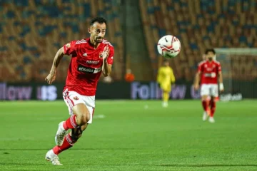 لاعب الأهلي يرغب في الانتقال إلى الزمالك