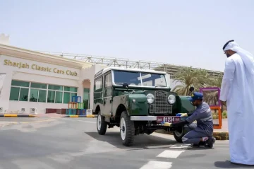 «الشارقة للسيارات الكلاسيكية» يLaunch مصنع طباعة لوحات التسجيل