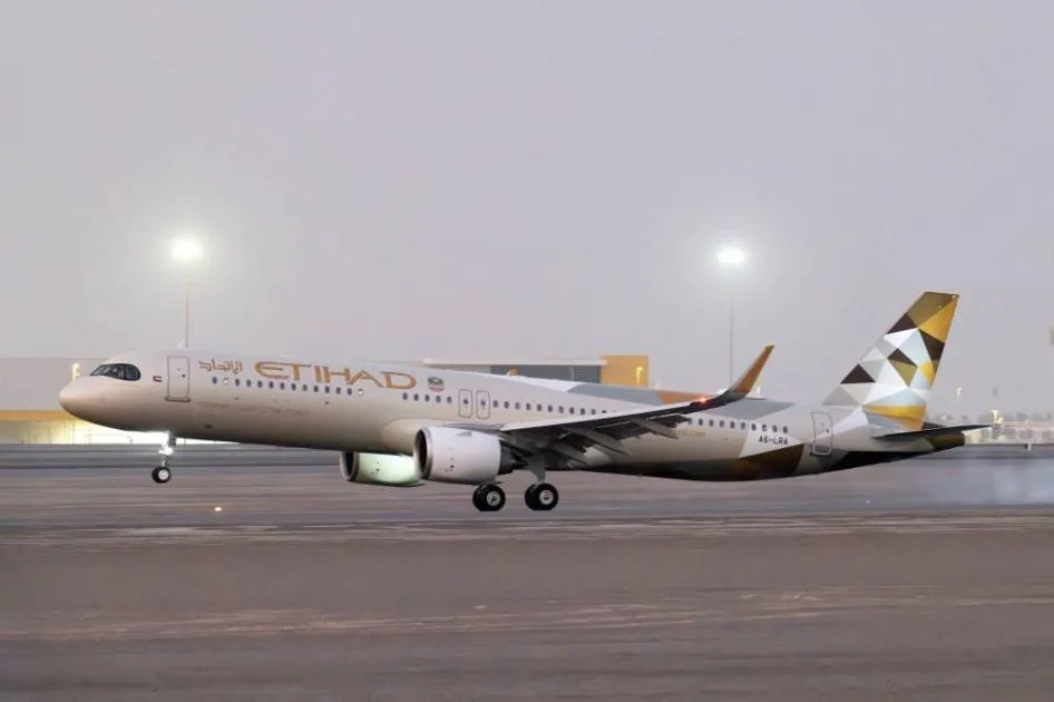 «الاتحاد للطيران» تتسلم أول طائرة من طراز إيرباص A321LR في أبوظبي