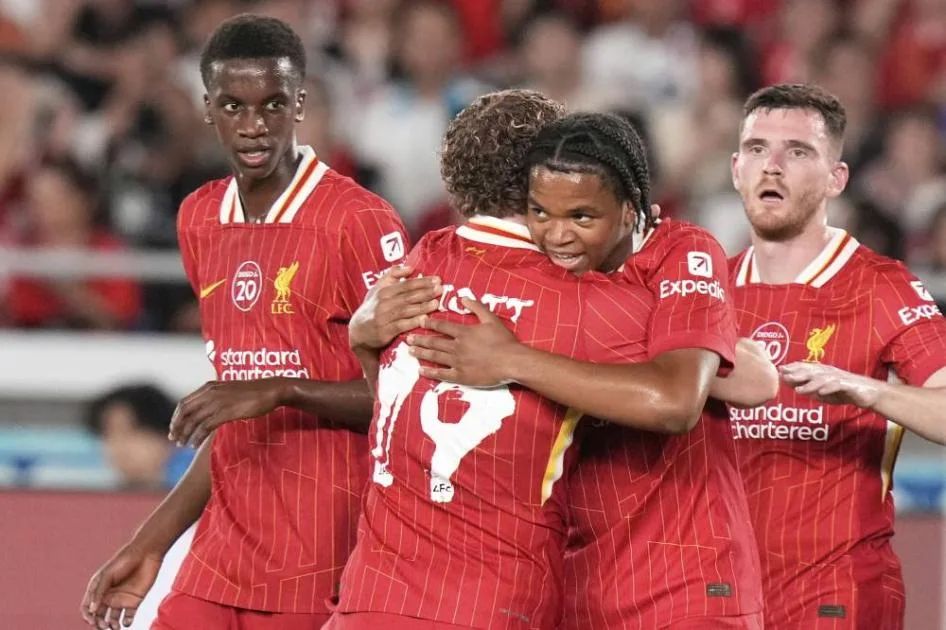 موهوب ليفربول نغوموها يبرز بشكل لافت