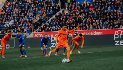 ليفربول يخطر فرانكفورت باستعداده لتقديم عرض أعلى من أجل إيكيتيكي