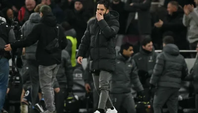 مانشستر يونايتد سيتعزز بضم مبيومو وكونيا