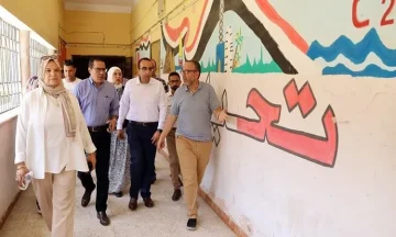 نائب محافظ الإسماعيلية يقوم بجولة على مراكز الاقتراع لانتخابات مجلس الشيوخ 2025