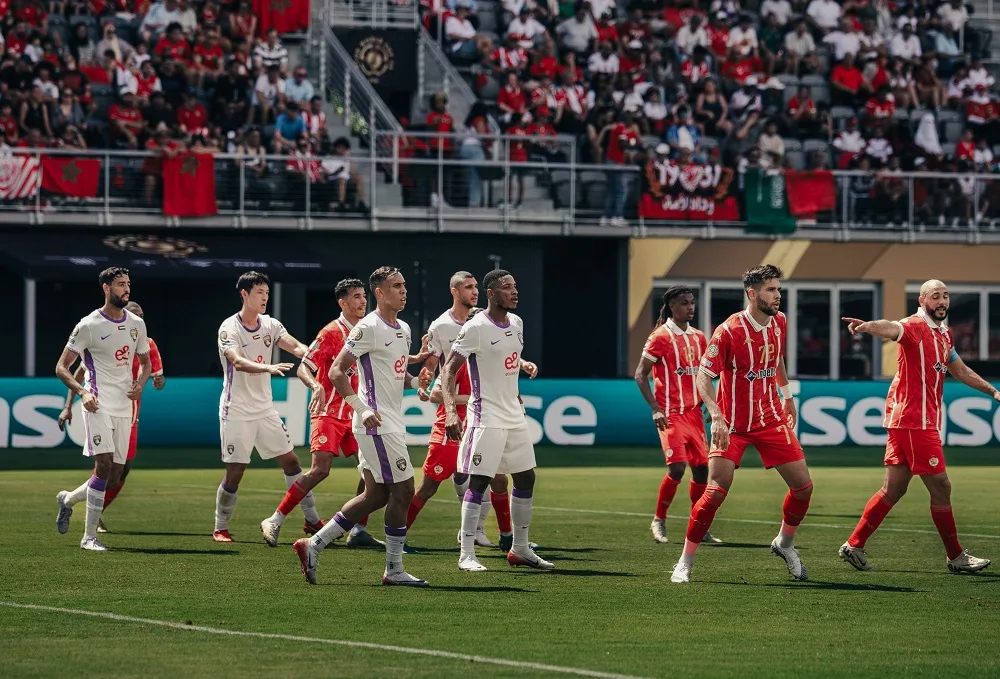 نجم منتخب المغرب قد يتولى قيادة هجوم الوداد في الموسم القادم