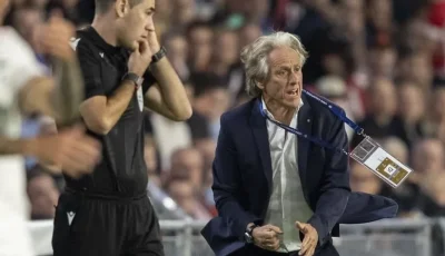 هل هو رونالدو؟.. من الذي اتخذ قرار التعاقد مع جيسوس في النصر؟