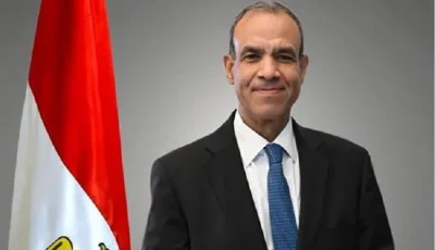 وزير الخارجية يتحدث هاتفيًا مع نظيره الكويتي حول التحديثات الحالية في المنطقة