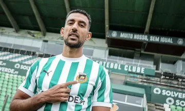 كوكا يتدرب بشكل منفرد مع نادي الاتفاق في البرتغال