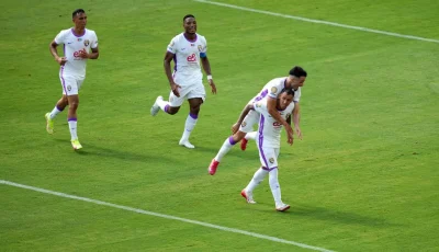 يجب أن نشعر بالخجل عند النظر إلى مركز العين في الدوري الإماراتي