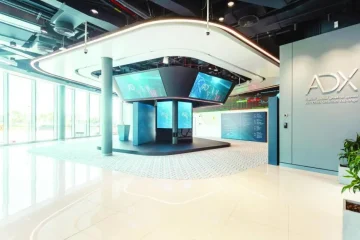الأجانب يستثمرون 2.7 مليار درهم في سوق الأسهم الإماراتية خلال شهر يوليو