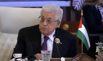 عباس يشيد بموقف كندا “التاريخي” حول نيتها الاعتراف بدولة فلسطين