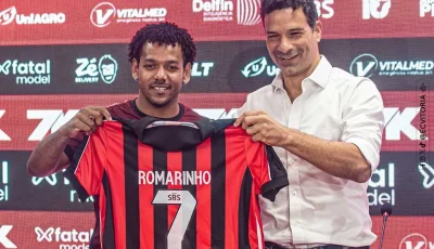 رومارينيو يعود إلى الدوري البرازيلي بقميص بيبيتو بعد 11 عاماً في الخليج
