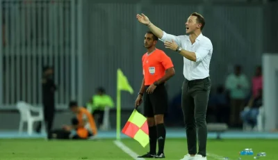 الأهلي يقرر تجديد عقود أربعة لاعبين بناءً على تعليمات يايسله