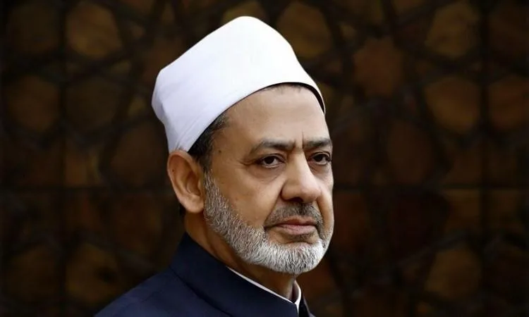 “الطيب” يناقش مع رئيس “المركزي للتنظيم والإدارة” خطوات تنفيذ تعيين 40 ألف معلم