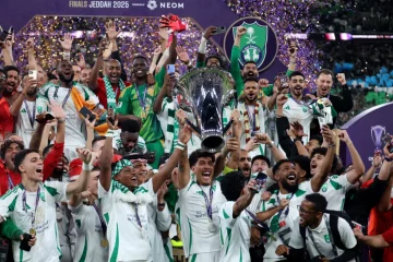 الأهلي يوشك على إتمام صفقة جديدة