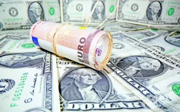 ارتفاع الدولار عقب فرض ترامب لرسوم جمركية جديدة