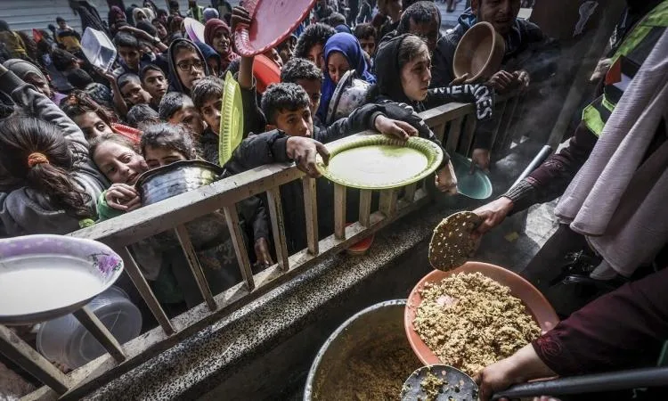 اعتبار استخدام التجويع في غزة “أفعالاً حربياً”