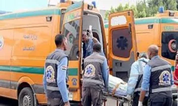 إصابة ثلاثة أفراد من عائلة واحدة في حادث سير بمحافظة الوادي الجديد